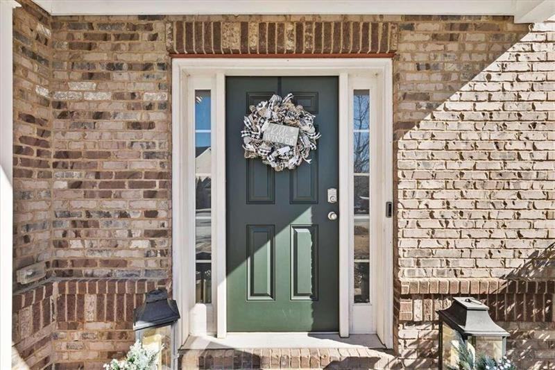 359 Shiloh Manor Dr - Photo 3 of 35