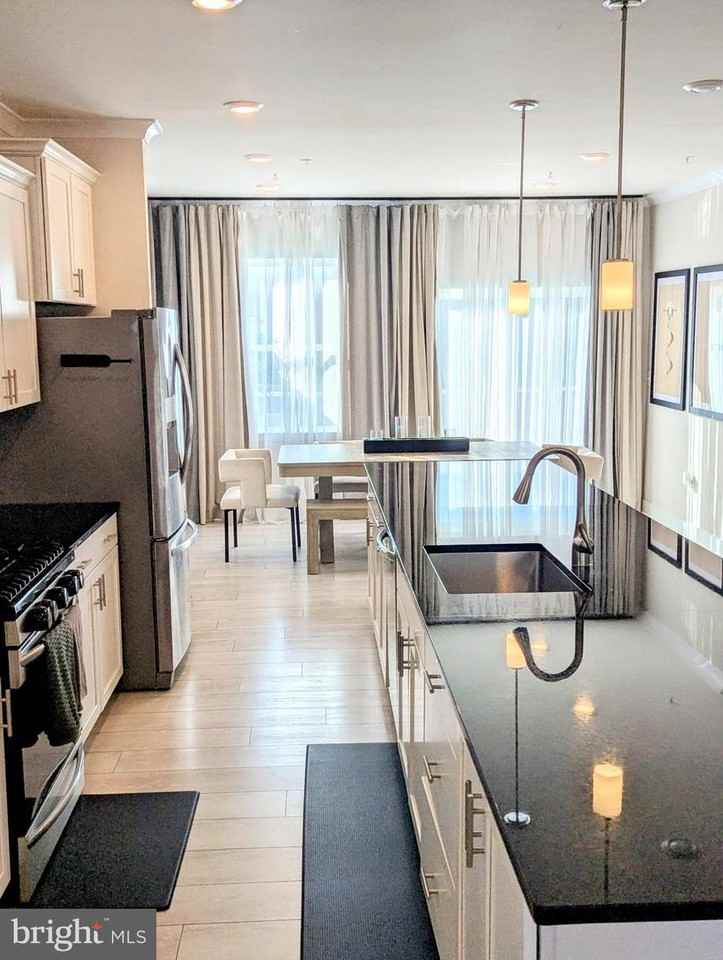 5900 Kate Chopin Pl - Photo 4 of 28