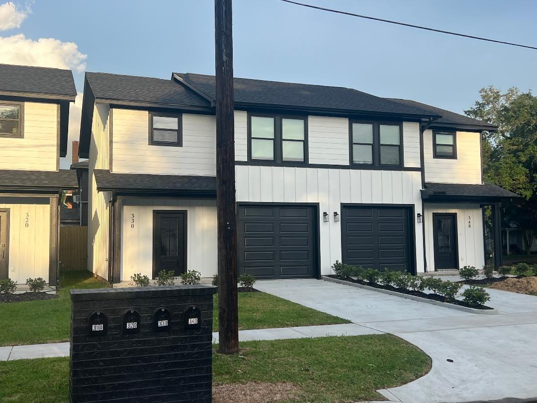 310 N 9th St - Photo 2 of 14