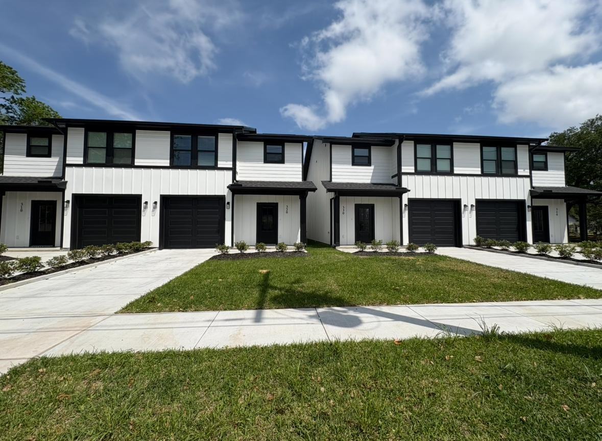 310 N 9th St - Photo 3 of 14