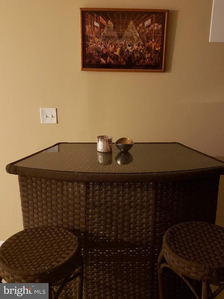 4018 Chesmont Ave - Photo 6 of 7