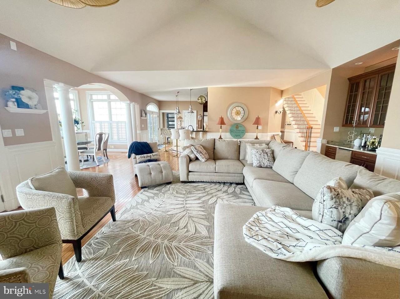 7426 Little Chatterton Ln - Photo 7 of 39