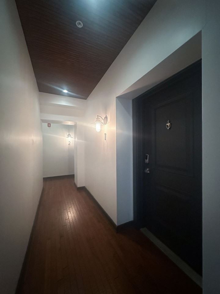 THE PORTLAND APARTMENTS - Photo 6 of 29