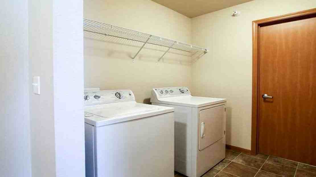 Fox Run - Photo 6 of 41