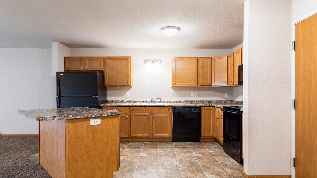 Fox Run - Photo 2 of 41