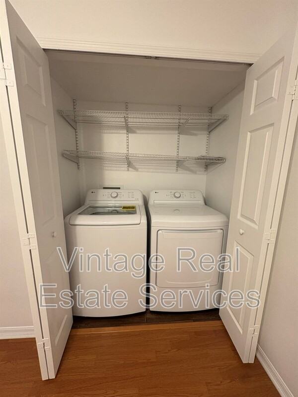 1324 Kelridge Pl - Photo 7 of 21