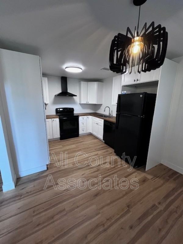 2273 Norman Dr #C - Photo 2 of 15