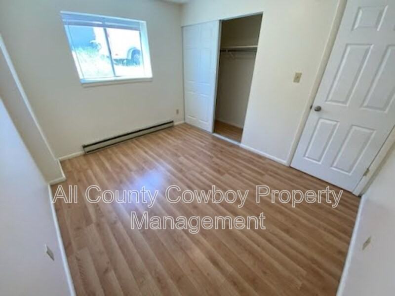 704 Ferris Ct #2 - Photo 6 of 8