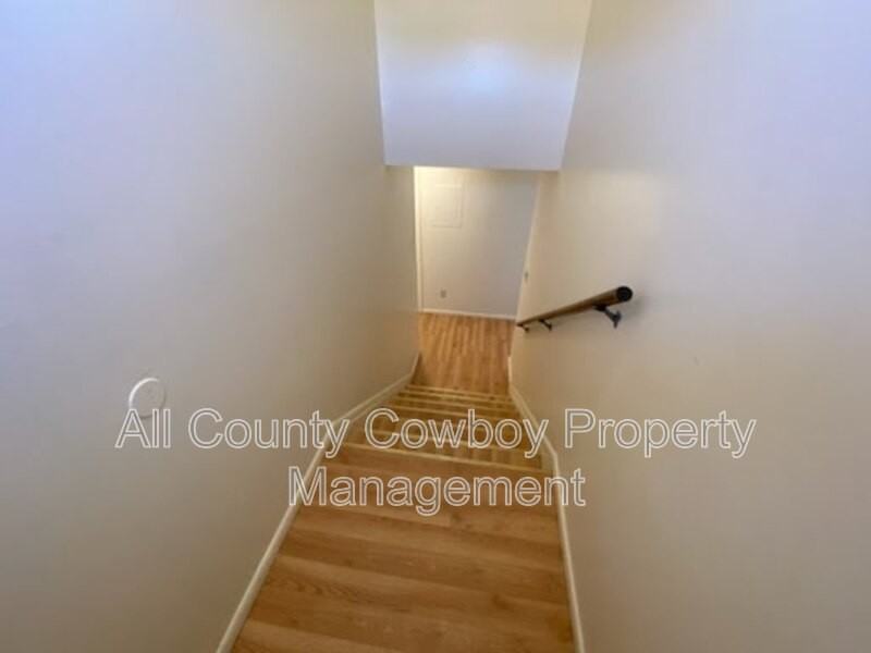 704 Ferris Ct #2 - Photo 7 of 8