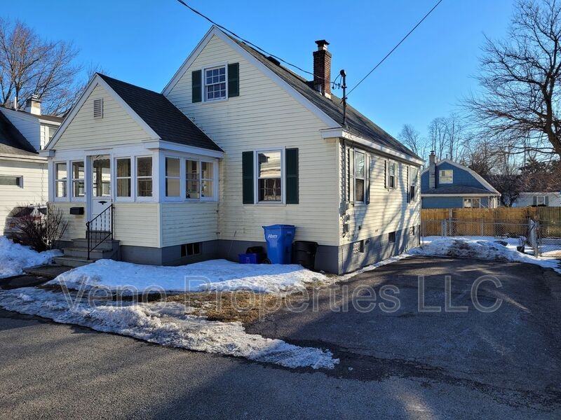 12 Pinehurst Ave - Photo 2 of 22