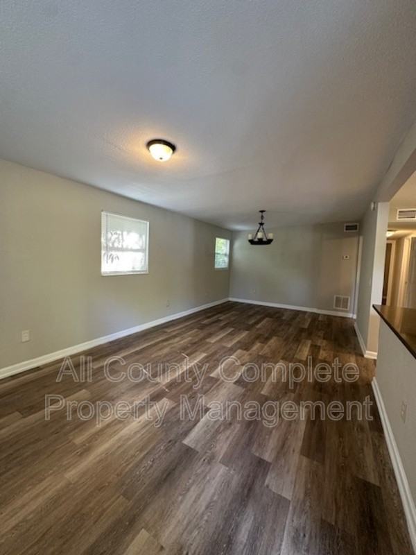3262 Dignan Street - Photo 4 of 13