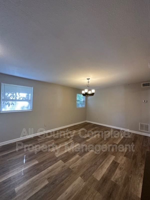 3262 Dignan Street - Photo 5 of 13