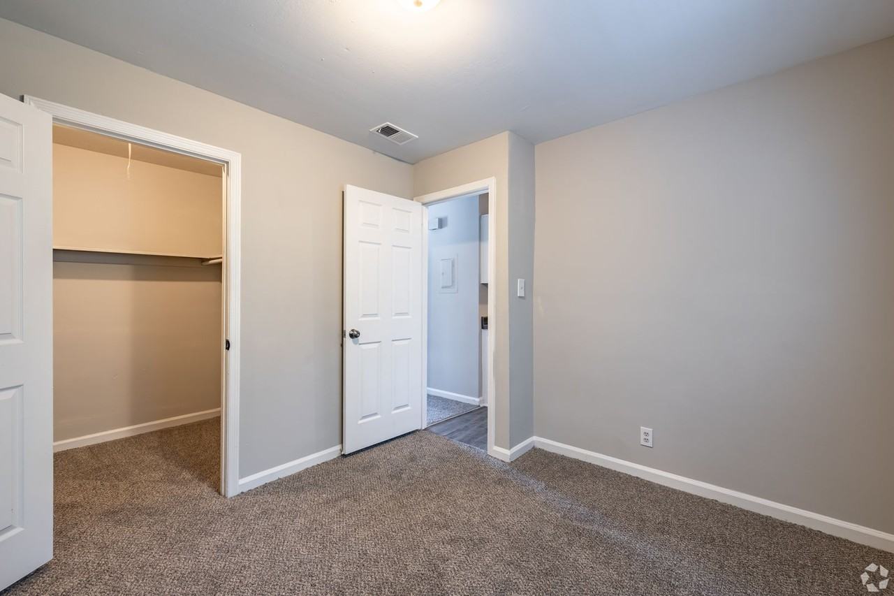 West Brook Apartments - Photo 2 of 8