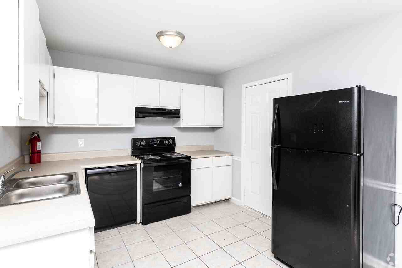 West Brook Apartments - Photo 3 of 8
