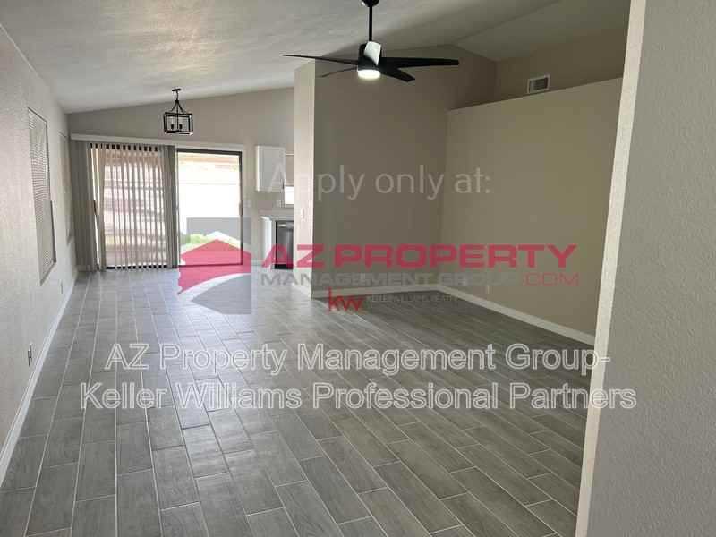 73 S Aspen Ct - Photo 2 of 14