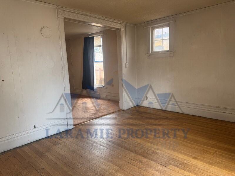 614 S 5th St #2 - Photo 2 of 11