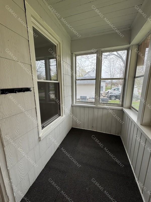 1514 Marquette St - Photo 3 of 15