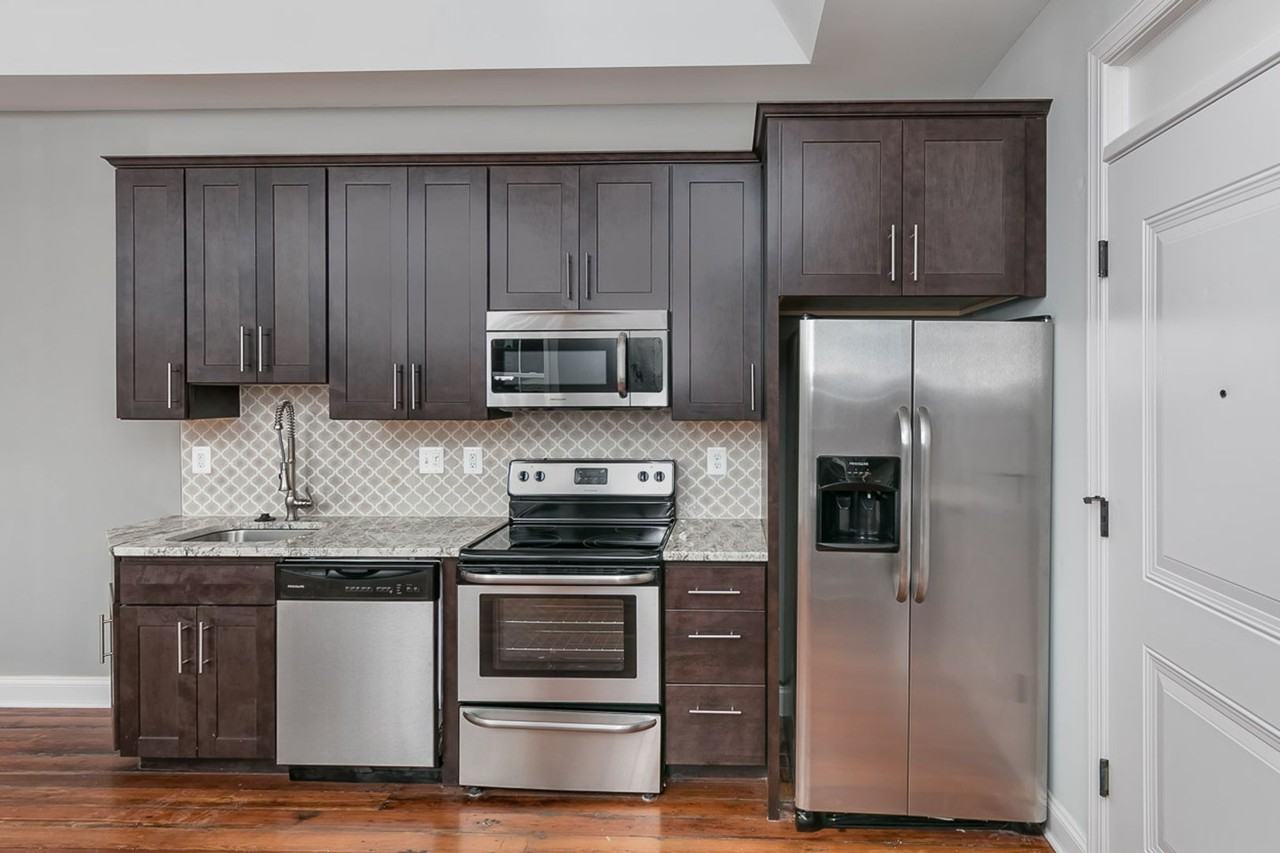 814 Cathedral Street - 9175 - Photo 3 of 35