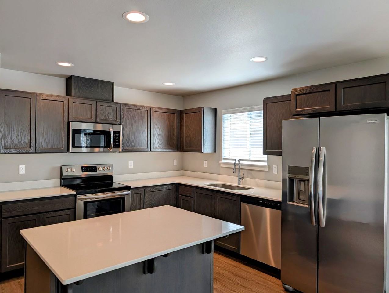 2259 Se Sage Brooke Rd - Photo 2 of 20