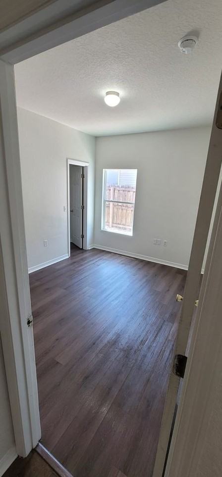 1004 Park Central Cir - Photo 7 of 8