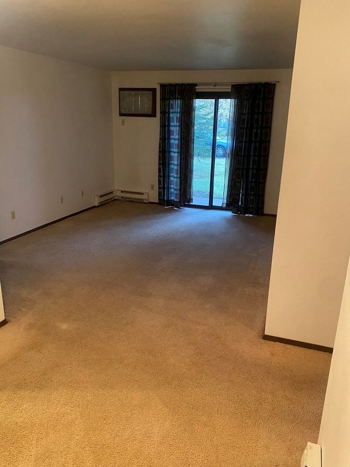 228 Enterprise St #1 - Photo 7 of 12