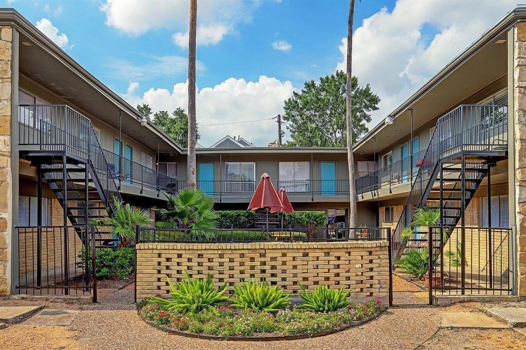 Richmond (1660) - Photo 7 of 25