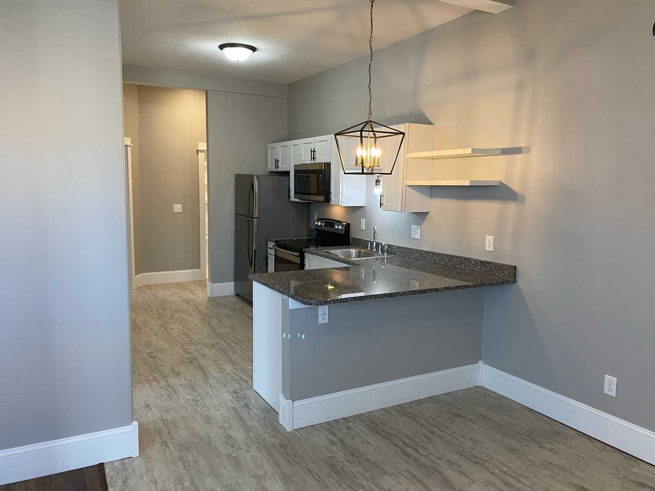 201 West Avenue-Ironhorse Flats - Photo 2 of 37