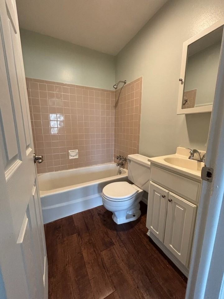 Tecumseh Townhomes - Photo 3 of 5