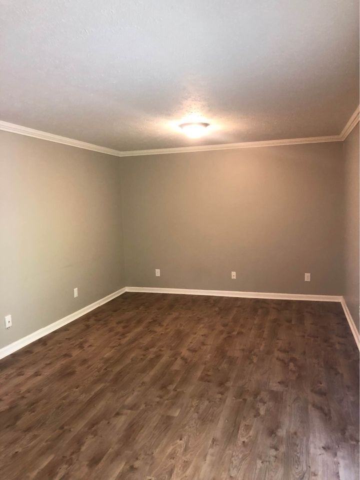 Signature Management - Photo 6 of 17