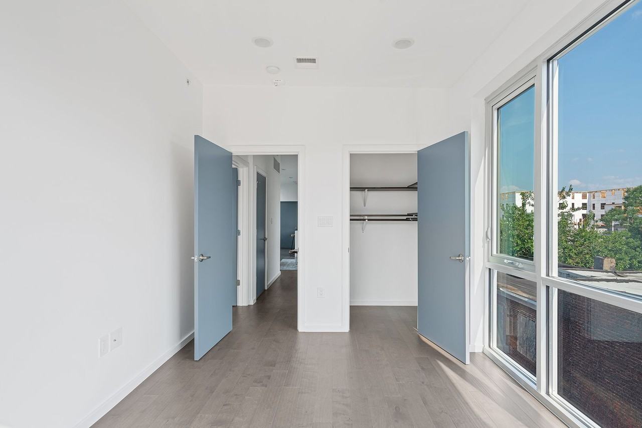 1235 North Franklin Street - Photo 7 of 18