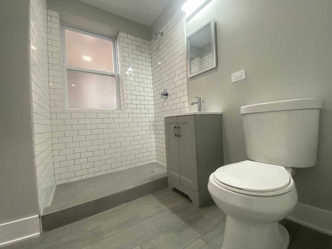 4230 W Crystal st - Photo 4 of 18