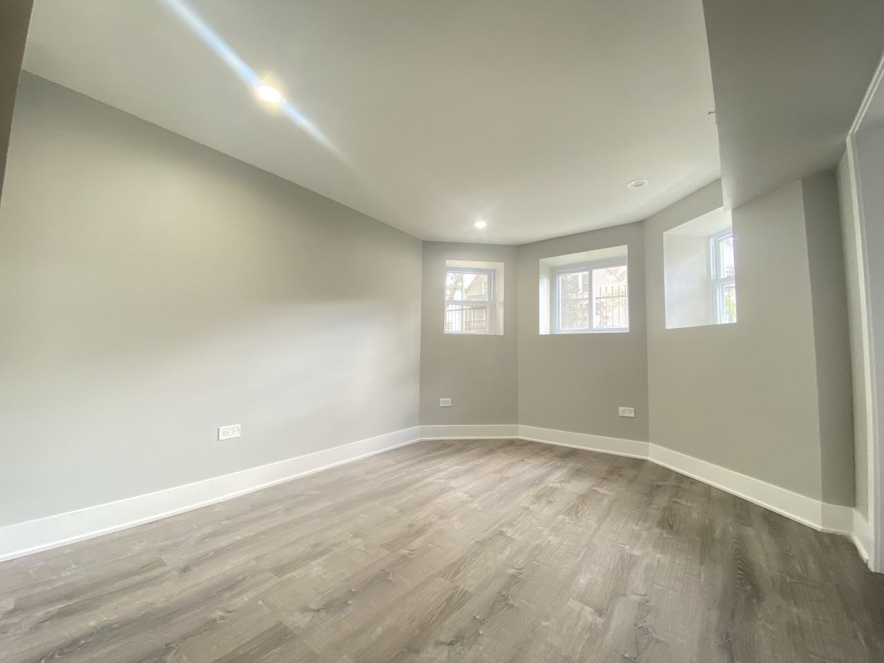 4230 W Crystal st - Photo 6 of 18