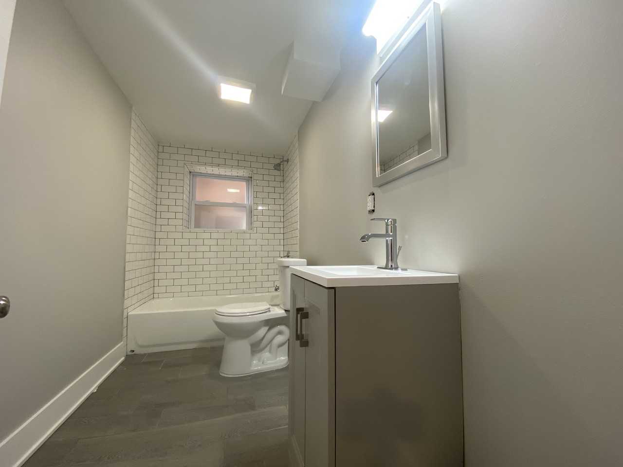 4230 W Crystal st - Photo 7 of 18