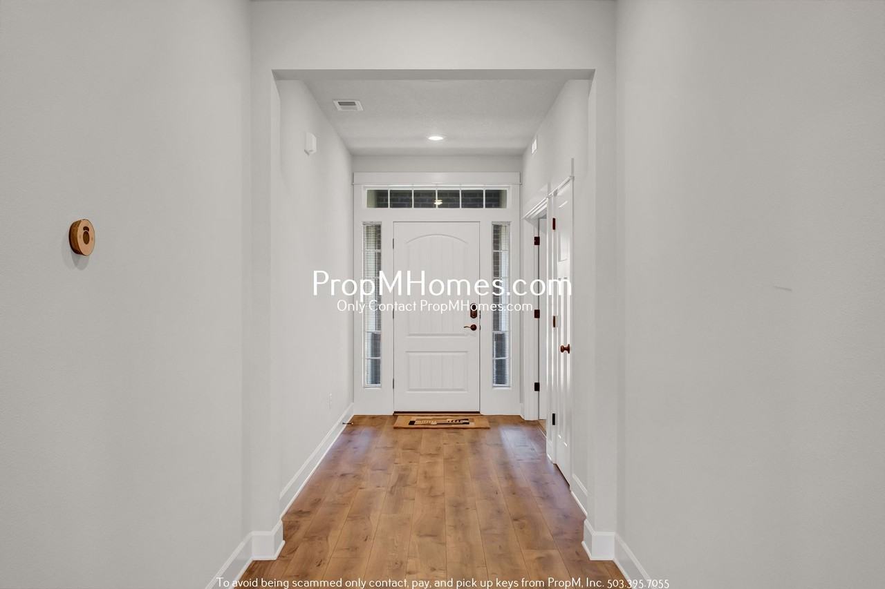 8206 Se 160th Ave - Photo 3 of 29