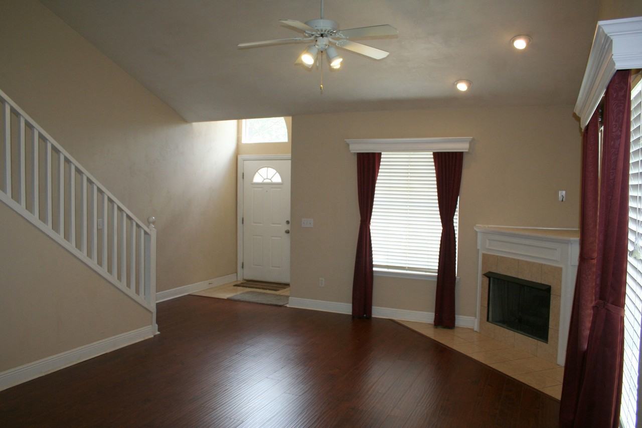 3538 Chatelaine Ct - Photo 2 of 33