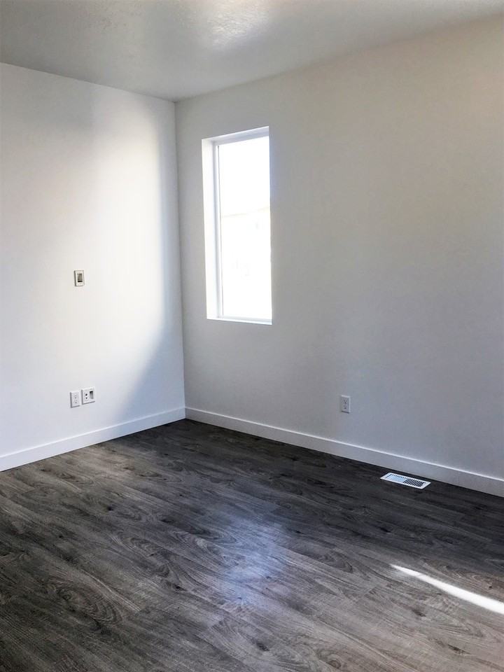 5347 W Fallowfield Ln - Photo 4 of 13