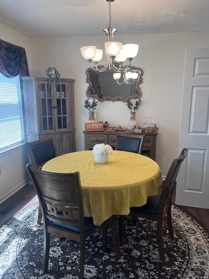 1003 Old Charleston Circle - Photo 5 of 15