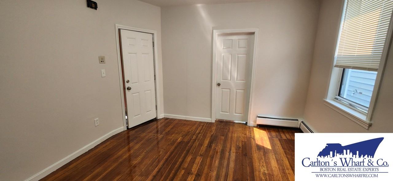 191 Maverick St #3L - Photo 3 of 12