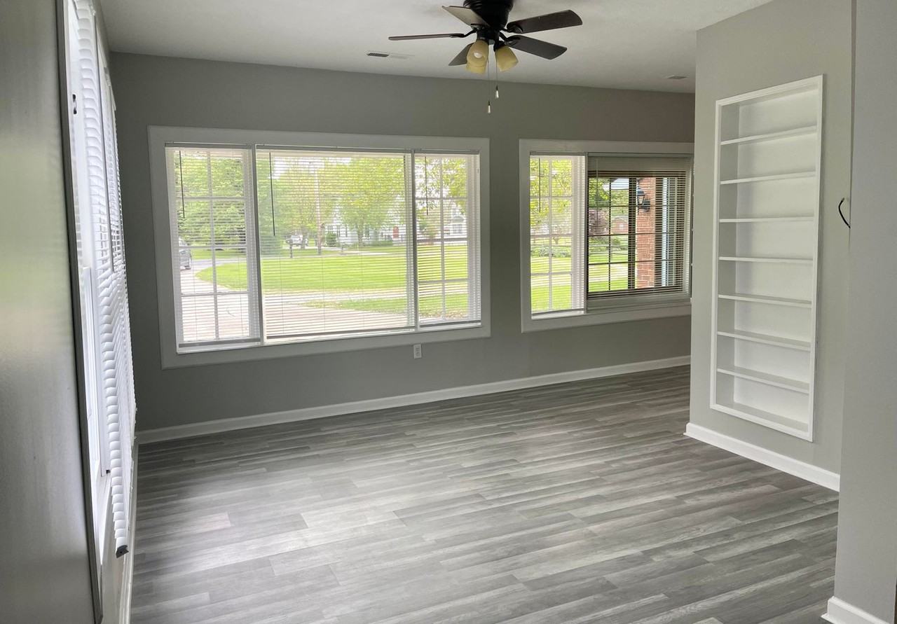 8338 Wabash Ave - Photo 5 of 19