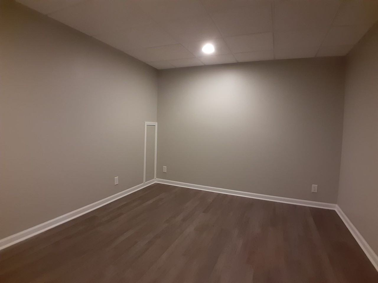 327 W Main St Apt D - Photo 6 of 7