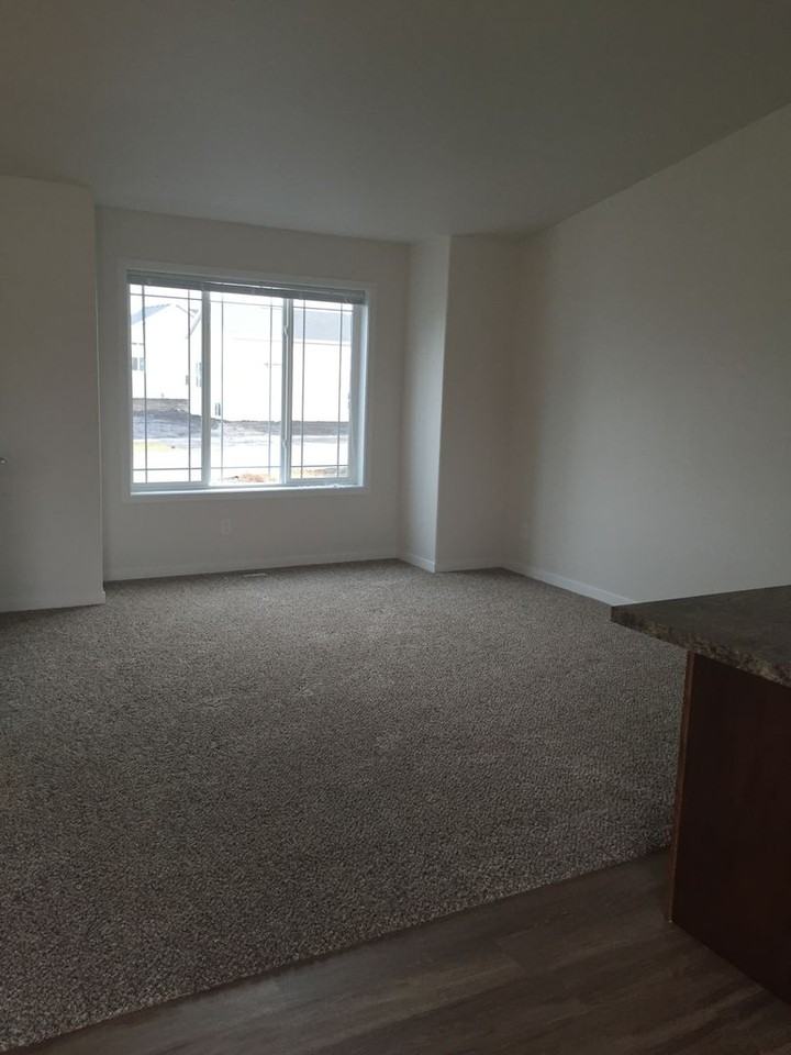 1314 6th St Nw - Photo 2 of 4