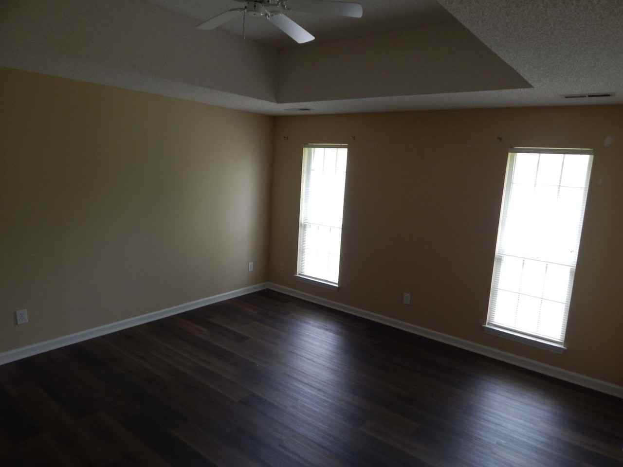 7115 Fiddler Cir - Photo 6 of 13