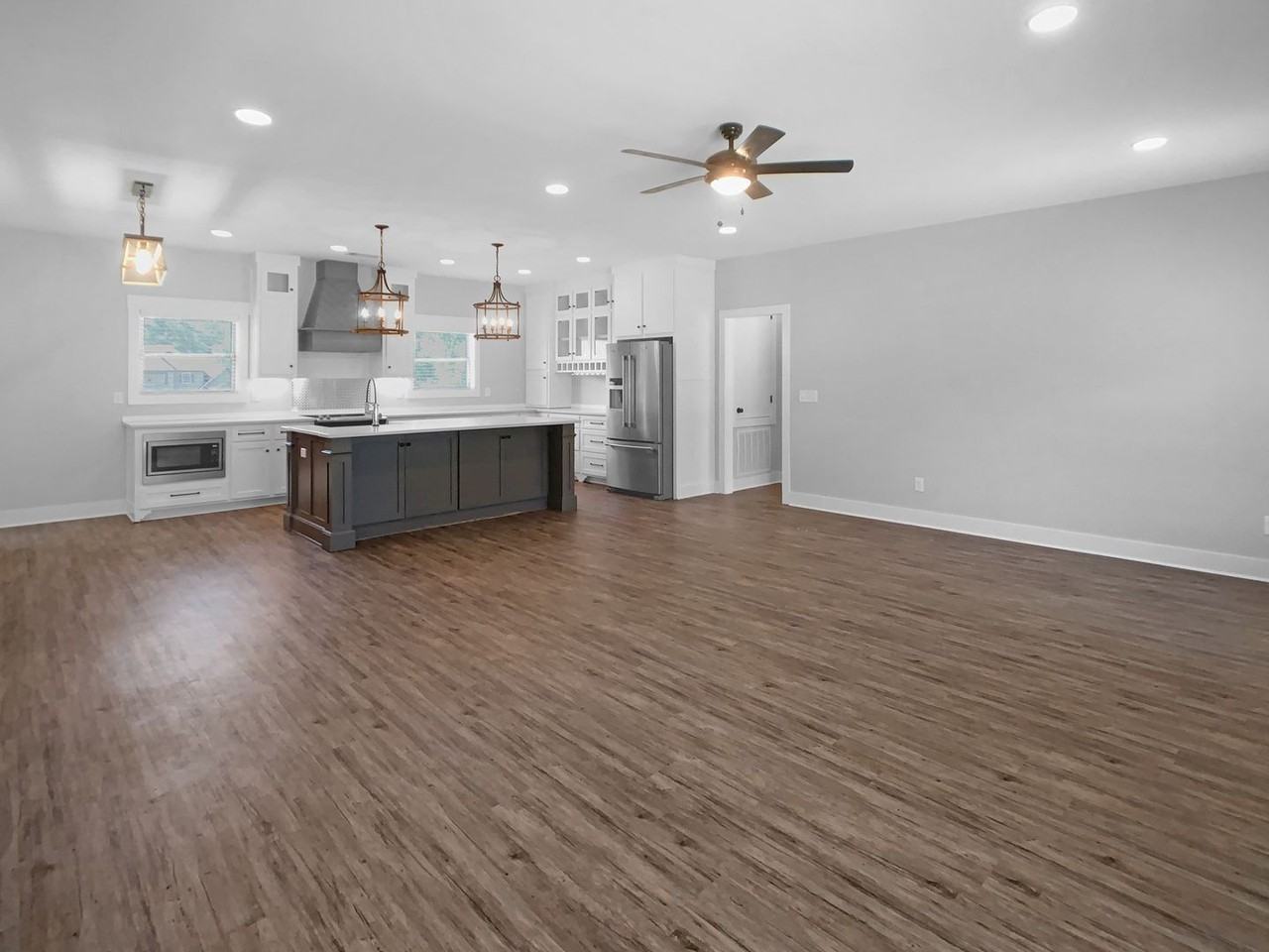 362 Turtle Bay Cir - Photo 5 of 35