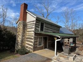 featured image of 47 Turkey Hill Rd