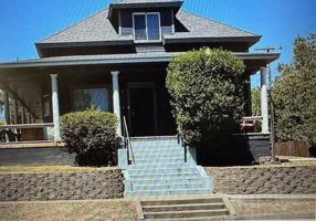 featured image of 409 Washington Blvd
