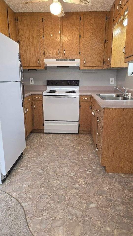 40 Walnut Run - Photo 2 of 8