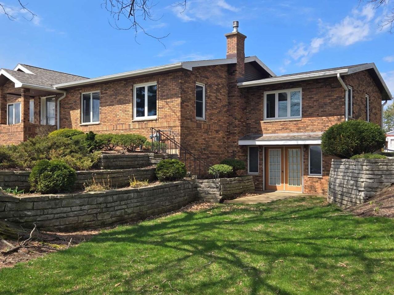 4904 County Road A - Photo 3 of 32