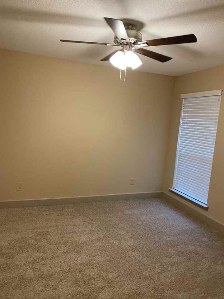 7580 Kings Ridge Rd - Photo 2 of 18