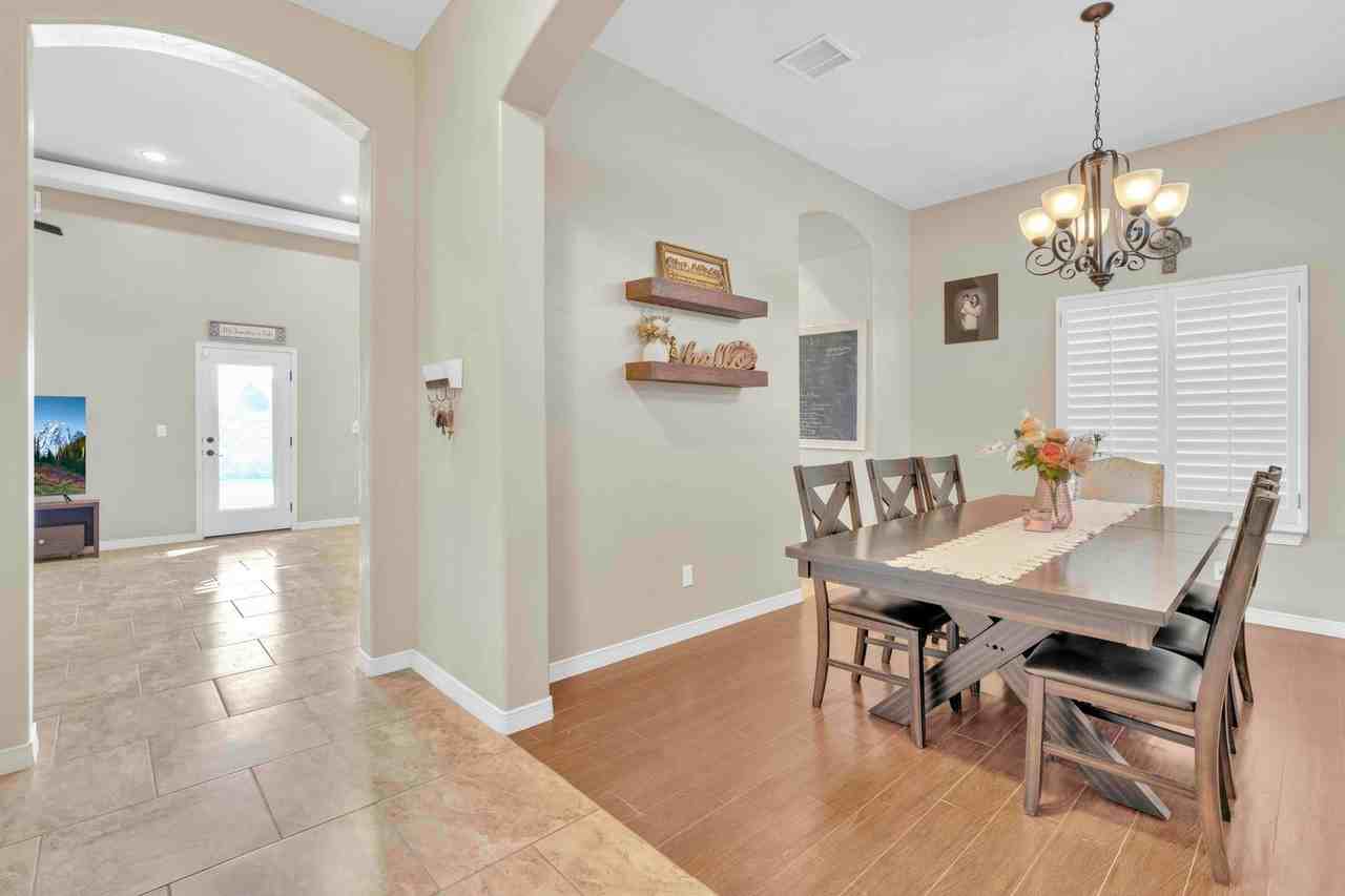 14540 Randall Cunningham - Photo 3 of 34