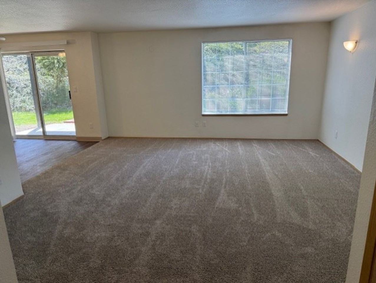 Oakridge - Photo 3 of 50